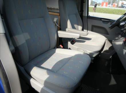 Volkswagen - T5 California