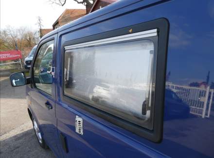 Volkswagen - T5 California