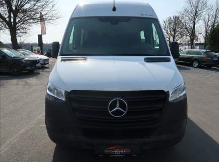 Mercedes-Benz - Sprinter