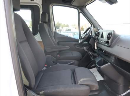 Mercedes-Benz - Sprinter