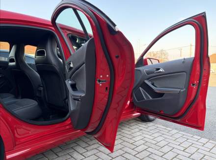 Mercedes-Benz - A-class