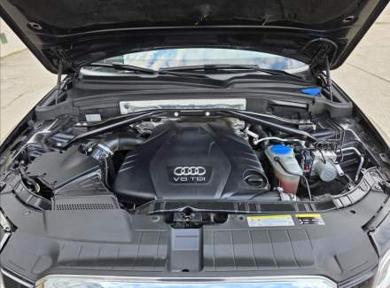 Audi - Q5