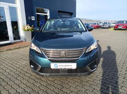 Peugeot - 5008