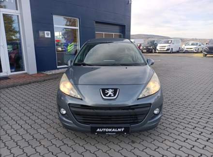 Peugeot - 207
