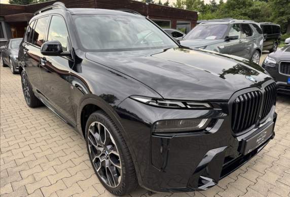BMW - X7