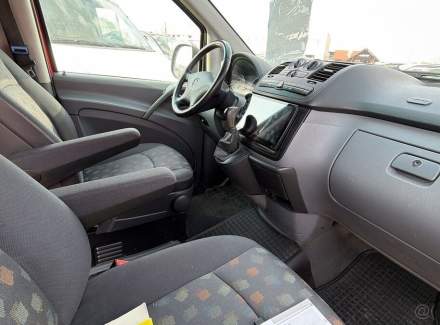 Mercedes-Benz - Vito