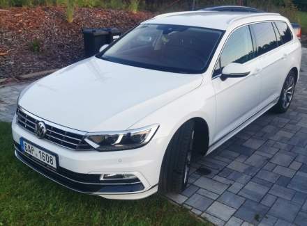 Volkswagen - Passat