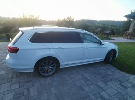 Volkswagen - Passat