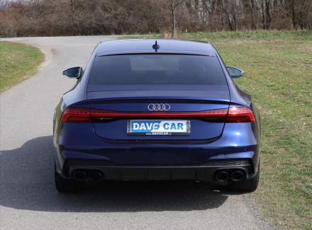Audi - S7