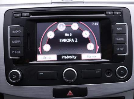 Volkswagen - Passat