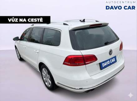 Volkswagen - Passat