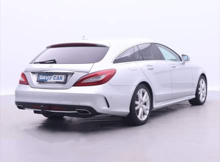 Mercedes-Benz - CLS
