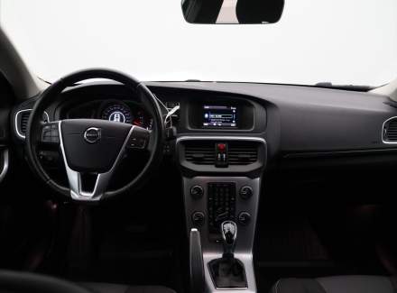 Volvo - V40
