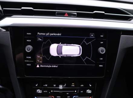Volkswagen - Arteon