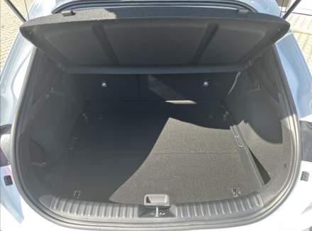 Kia - XCeed