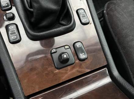 Mercedes-Benz - C-class