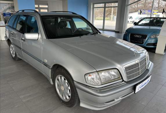 Mercedes-Benz - C-class