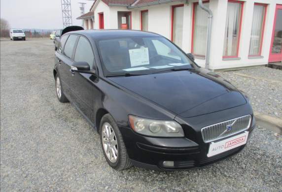 Volvo - V50
