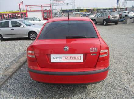 Škoda - Octavia