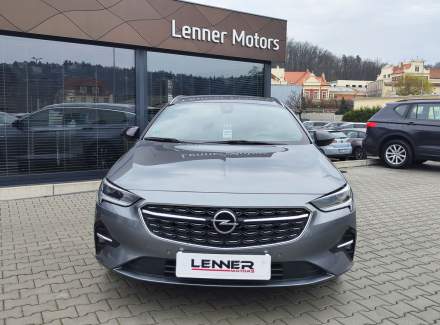 Opel - Insignia