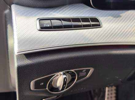 Mercedes-Benz - E-class