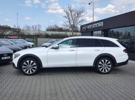 Mercedes-Benz - E-class