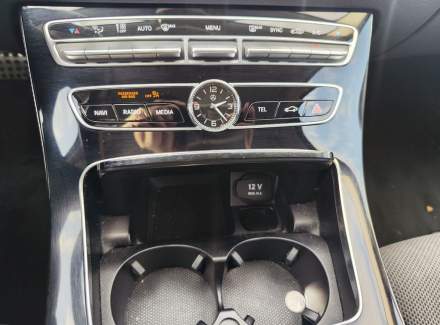 Mercedes-Benz - E-class