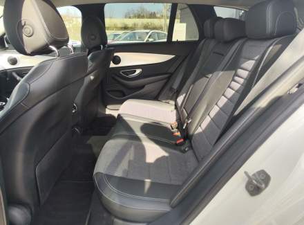 Mercedes-Benz - E-class