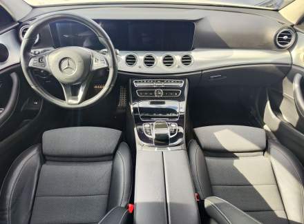 Mercedes-Benz - E-class