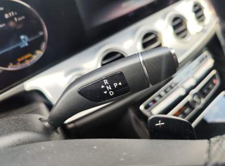 Mercedes-Benz - E-class