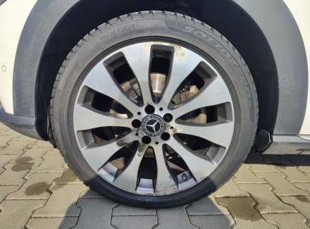 Mercedes-Benz - E-class