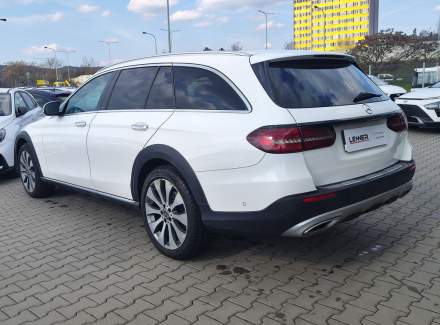 Mercedes-Benz - E-class