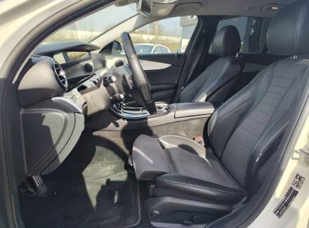 Mercedes-Benz - E-class