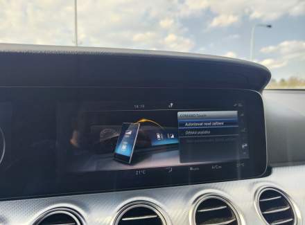 Mercedes-Benz - E-class