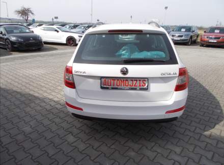 Škoda - Octavia