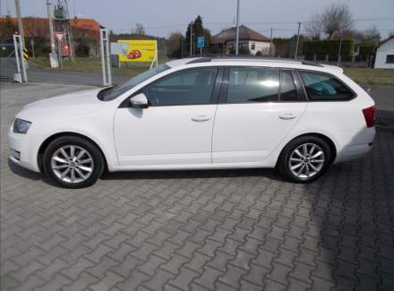 Škoda - Octavia
