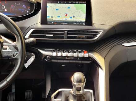 Peugeot - 3008