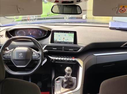 Peugeot - 3008