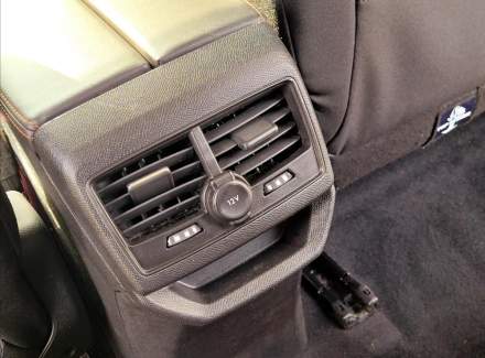 Peugeot - 3008