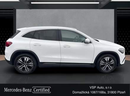 Mercedes-Benz - GLA