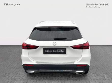 Mercedes-Benz - GLA