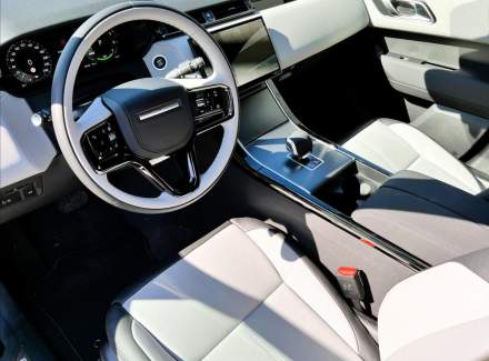 Land Rover - Range Rover Velar