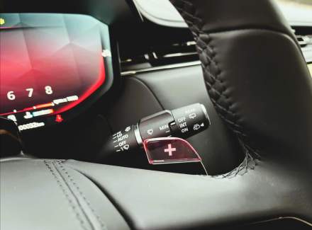 Land Rover - Range Rover Sport