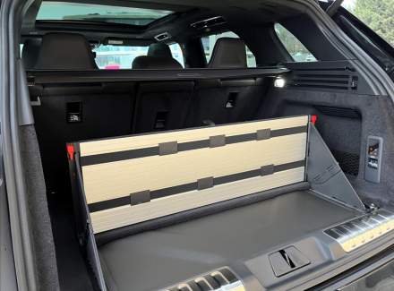 Land Rover - Range Rover Sport