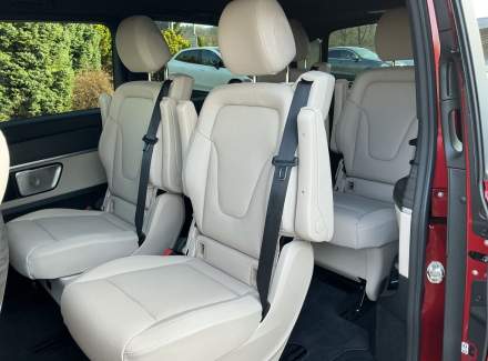 Mercedes-Benz - V-class