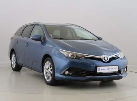 Toyota - Auris