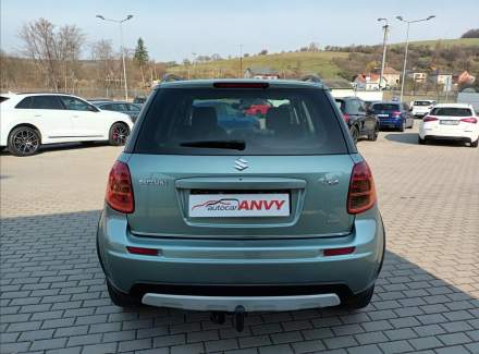 Suzuki - SX4