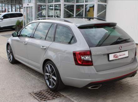 Škoda - Octavia