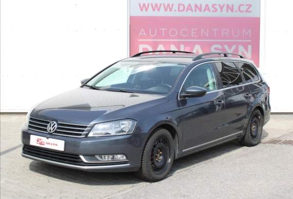 Volkswagen - Passat