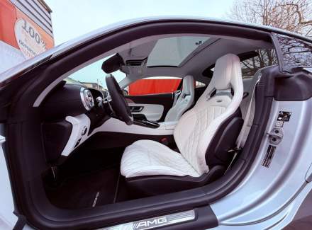 Mercedes-Benz - AMG GT